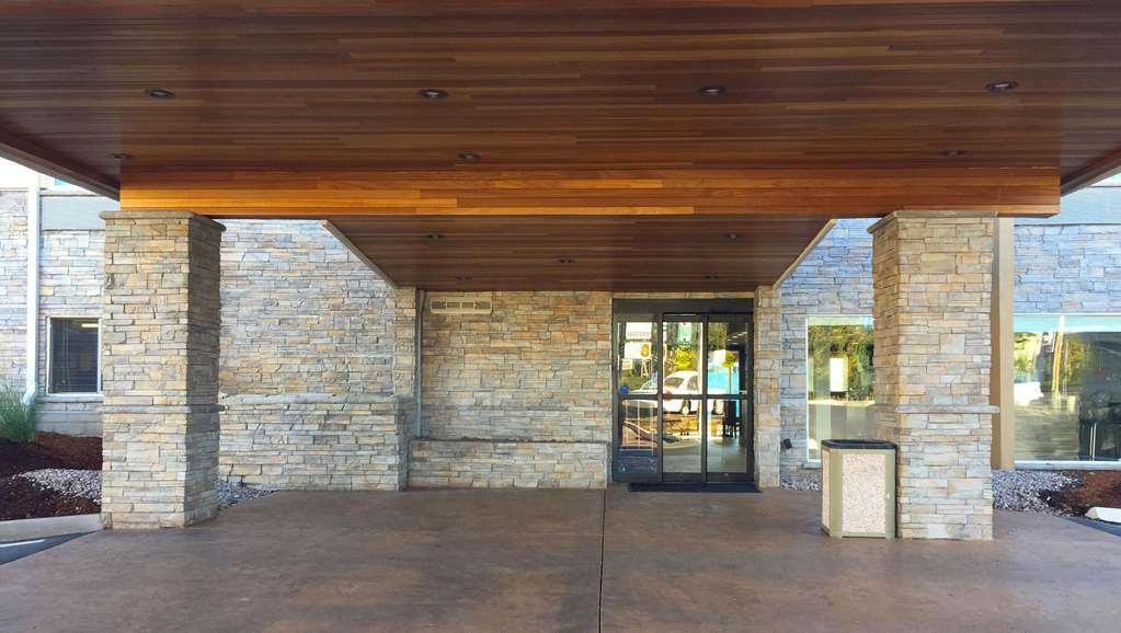 Comfort Inn & Suites Tigard Near Washington Square Exterior foto